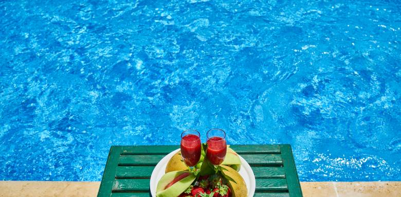 Construire une piscine à Saintes