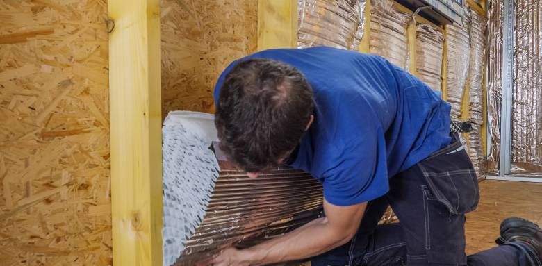 isolation combles panneaux alvéolaires