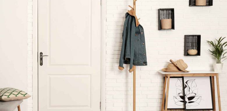 Installer un coin entrée dans le salon.