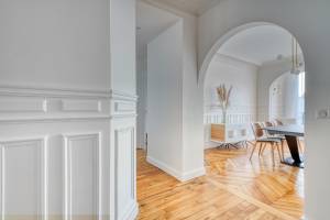 Agrandir un appartement en réunissant deux logements 