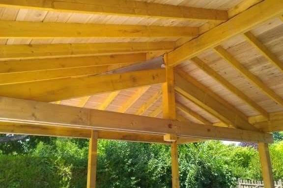 Conseils pour bien rénover une charpente