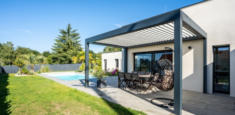 Pergola bioclimatique