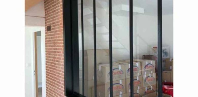 Verriere et ouverture mur La Maison des Travaux Rouen 2