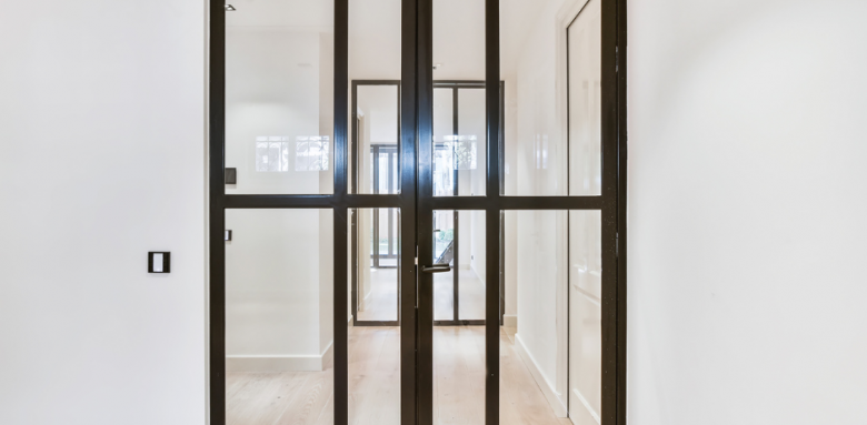 Poste en version verrière