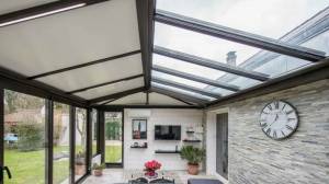 Construction d'une véranda - menuisier 77, étanchéiste 77, bureau d'étude 77, architecte 77, maçon 77, électricien 77, plaquiste 77, plâtrier 77, carreleur 77, terrassier 77, façadier 77