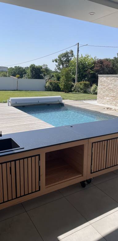 cuisine extérieure en bois à Héric