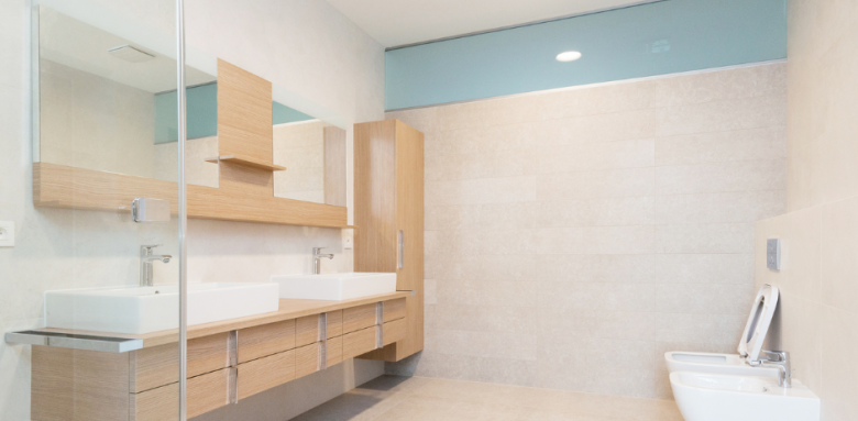 Agrandir sa salle de bain avec du carrelage Blain
