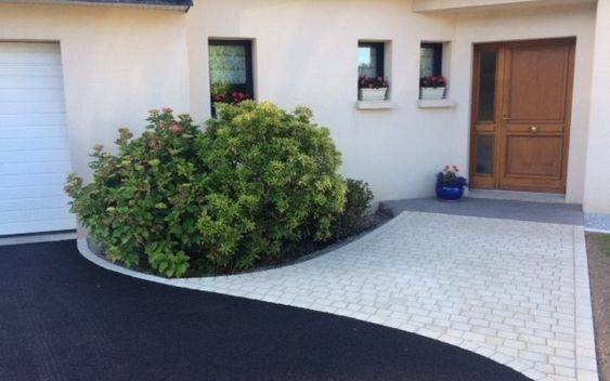 Allée d'entrée de maison en pavés - Rochefort 17