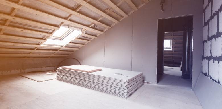 Une extension de maison par le haut en Indre-et-Loire.