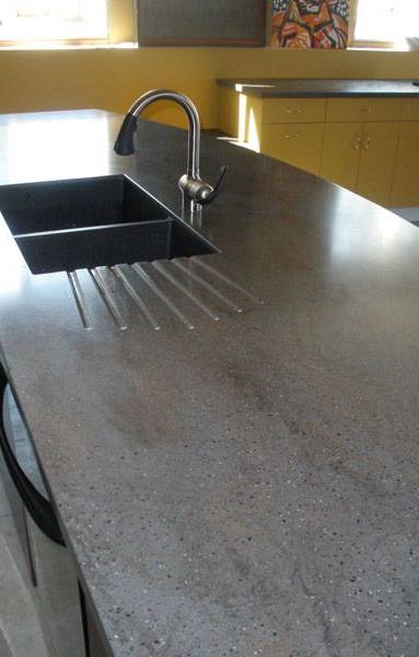 Plan de travail en Corian avec filet de Versailles