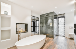 Astuces, conseils et travaux pour moderniser sa salle de bain