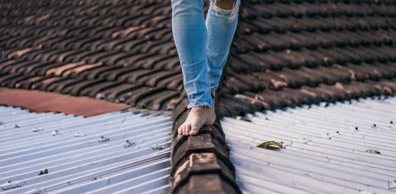 Coût pour refaire sa toiture de maison en 2025  prix au m² et exemples