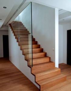 Escalier intérieur droit en bois et métal - Arras 62