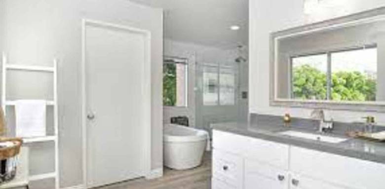 Création d'une salle de bain connectée
