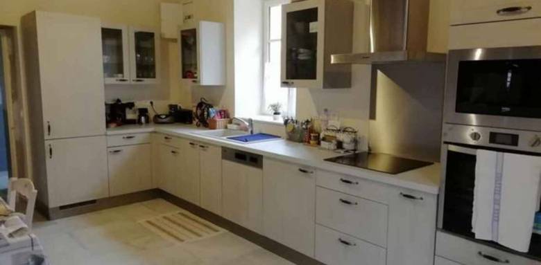 Cuisine rénovée dans une maison ancienne - Bouc-Bel-Air (13)