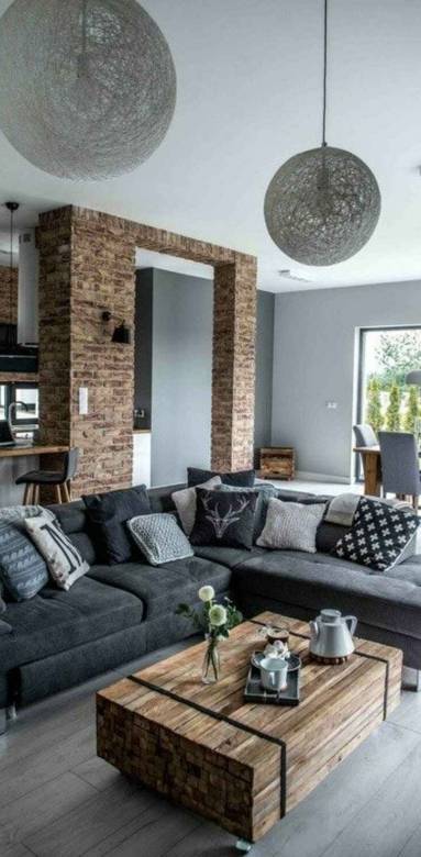 Salon avec canapé central