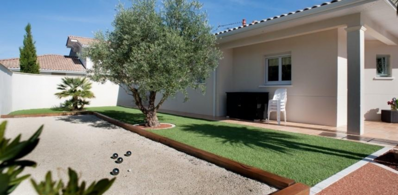 Terrain de pétanque jardin