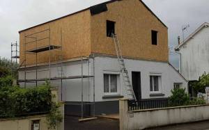 Surélévation d'une maison pour créer un étage en plus