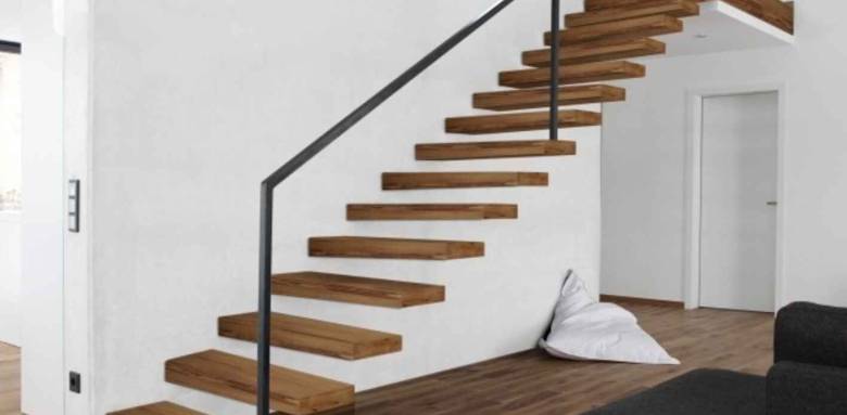Installer un escalier - La Maison Des Travaux Savigny sur Orge