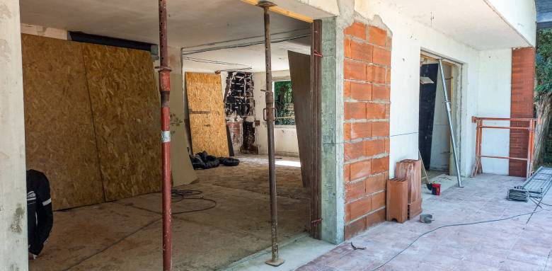 Ouvertue de mur porteur pour création baie vitrée