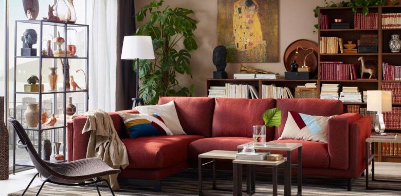 Coussins velours terraccota salon