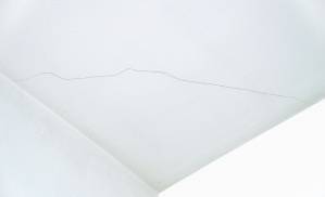 Fissure au plafond