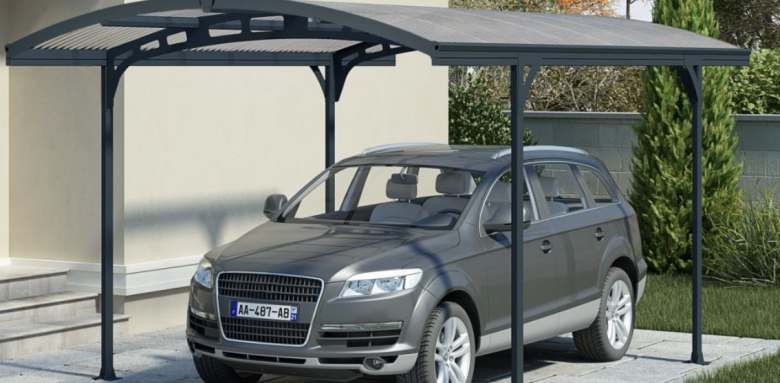 carport en aluminium et toit en polycarbonate translucide 