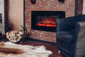 Cheminée avec insert dans un salon