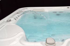 Remplacer sa baignoire par un jacuzzi : bonne ou mauvaise idée ?