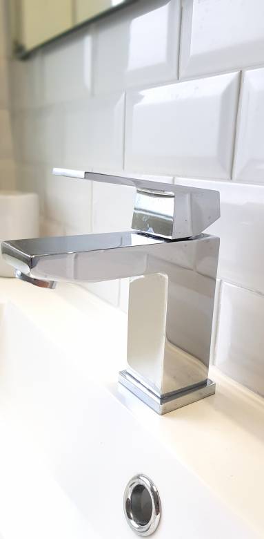 Comment créer une salle de bain ouverte sur votre chambre ?