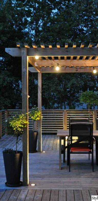 pergola bois nuit