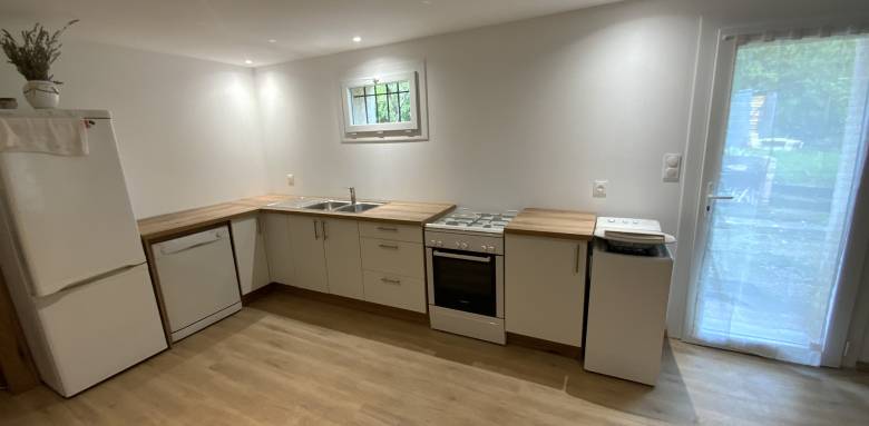 rénovation de sol parquet stratifié en appartement La Maison Des Travaux