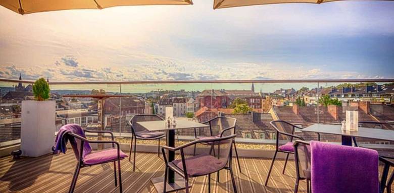 Créer un toit terrasse en surélevant sa maison La Maison Des Travaux de Sainte-Geneviève-des-Bois