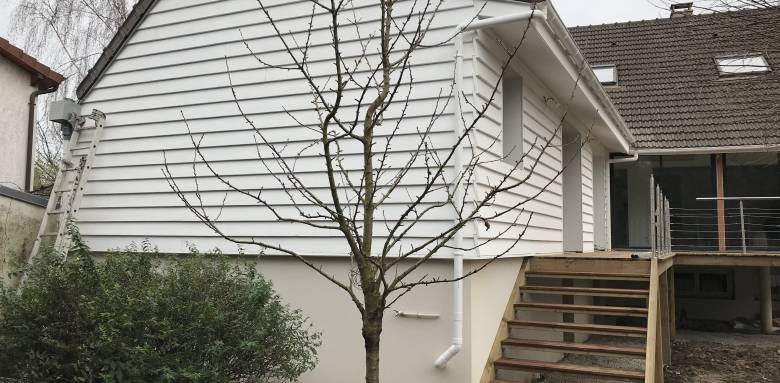 Pose d'un bardage bois horizontal sur agrandissement de maison - Nantes 44