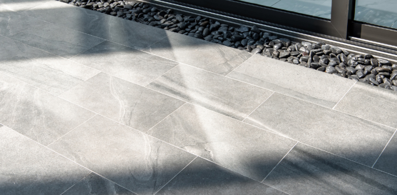 Terrasse en carrelage à Arras 