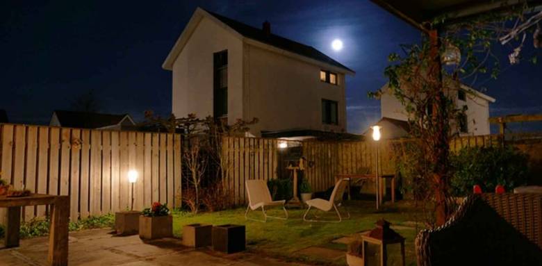 Investir son extérieur avec un éclairage adapté et tendance La Maison Des Travaux de Sainte-Geneviève-des-Bois