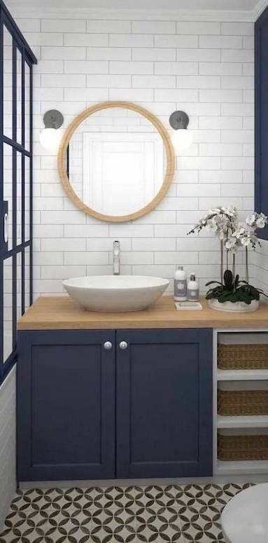 Rénovation de salle de bain à Sainte-Maxime : les tendances actuelles et les matériaux les plus adaptés pour un espace fonctionnel et esthétique