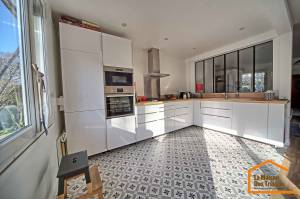 Rénovation de cuisine format U en pavillon après travaux 