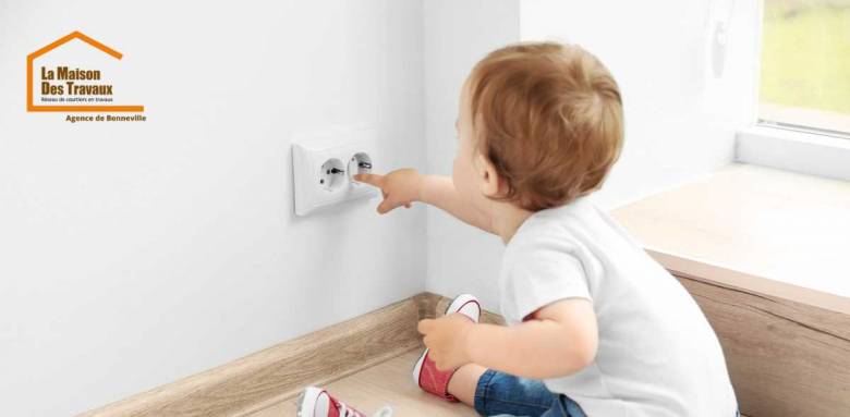 Comment protéger les enfants des risques électriques