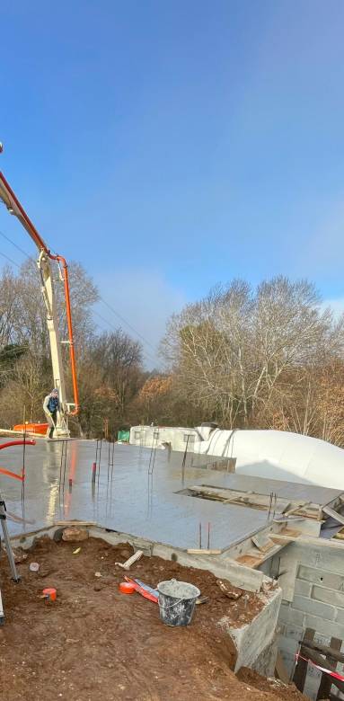 maison sur Saint-Julien le Montagnier, La Maison Des Travaux de Manosque  tout le gros œuvre d’une extension de maison.