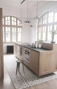 mixer le parquet et le carreau de ciment (photo : Pinterest)