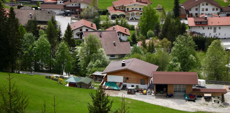  Construction de maison en limite de propriété - Ambérieu-en-Bugey Bourg-en-Bresse 01