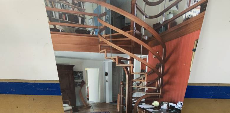 Rénovation d'escalier avec La Maison Des Travaux de Pau