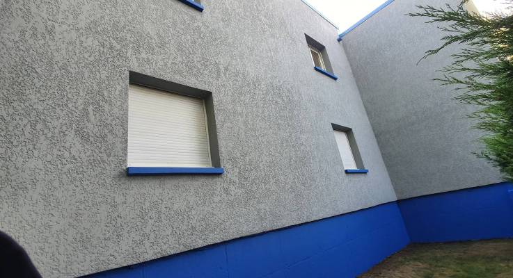 Rénovation de façade sur locaux professionnels après travaux - Brie-Comte-Robert 77170