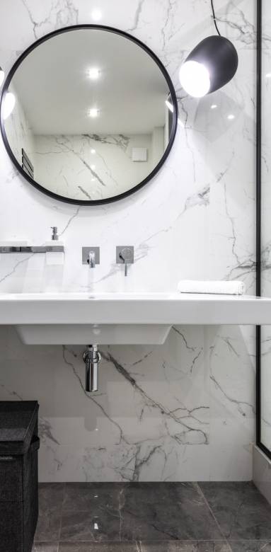 Focus sur le marbre, par La Maison Des Travaux Nantes Ouest Saint Herblain