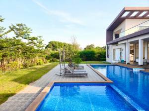 construction piscine toulouse