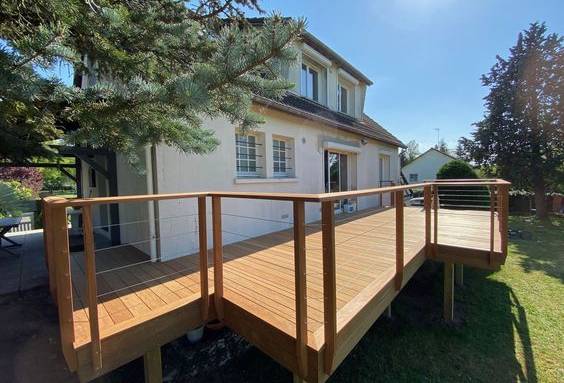 Aménagement d'une terrasse surélevée - Rochefort 17