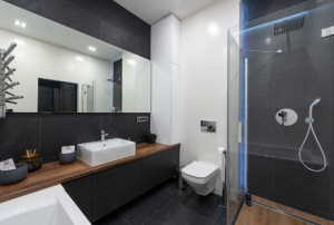 aménager une petite salle de bain, rénovation salle de bain, astuce aménagement petite salle de bain, Montpellier