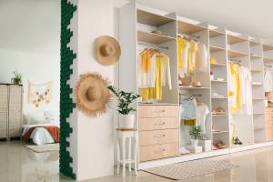 Dressing sur-mesure dans votre chambre à Deauville
