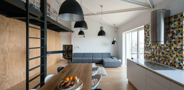 Loft 1